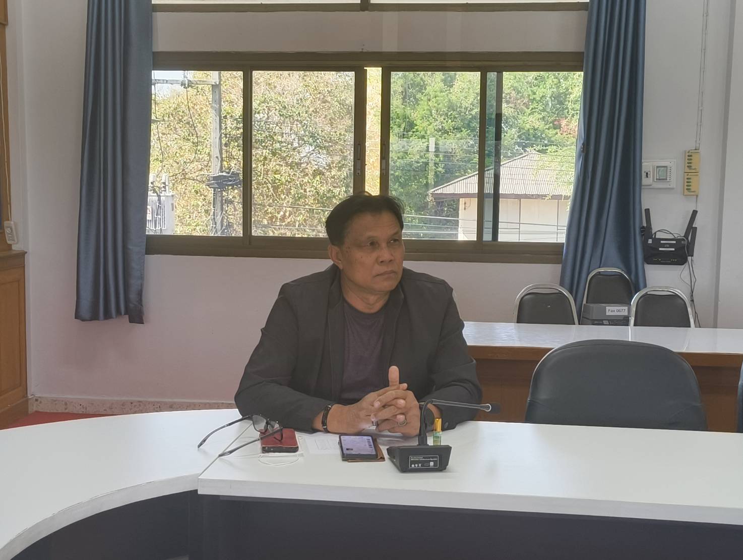 สพอ.หนองบัวแดง : ประชุมชี้แจงและทำสัญญากองทุนพัฒนาบทบาทสตรี 