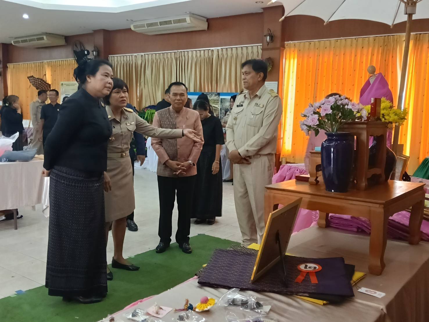 สพอ.หนองบัวแดง ร่วมต้อนรับผู้ตรวจราชการกรมการพัฒนาชุมชน และร่วมประกวดคัดเลือกบุคลากรดีเด่น พช. ประเภทพัฒนาการอำเภอดีเด่น จังหวัดชัยภูมิ ประจำปี 2569 