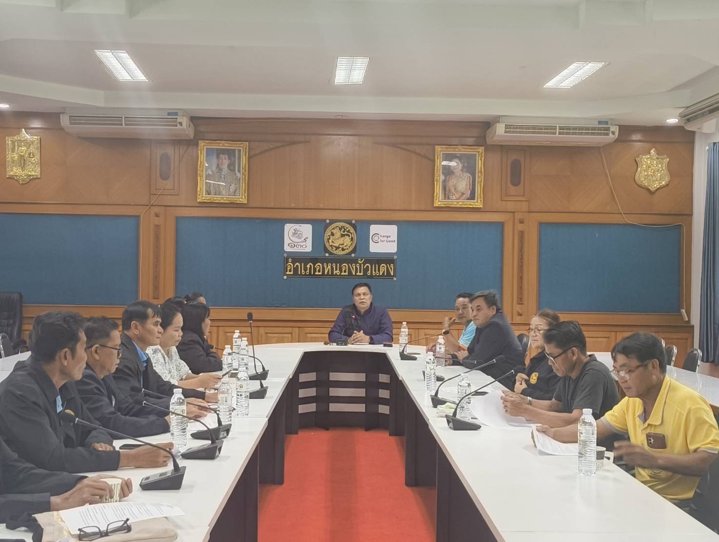 📢 สพอ.หนองบัวแดง ประชุมร่วมกับประธานกองทุนแม่ของแผ่นดินทุกหมู่บ้าน เตรียมความพร้อมมหกรรมกองทุนแม่ของแผ่นดิน ประจำปี 2569