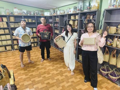 📢 สพอ.หนองบัวแดง ศึกษาดูงานด้านการพัฒนาชุมชนและแหล่งเรียนรู้ ณ จังหวัดระยอง